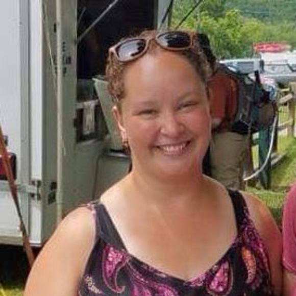 Meet your Posher, Erin - Picture 1 of 1